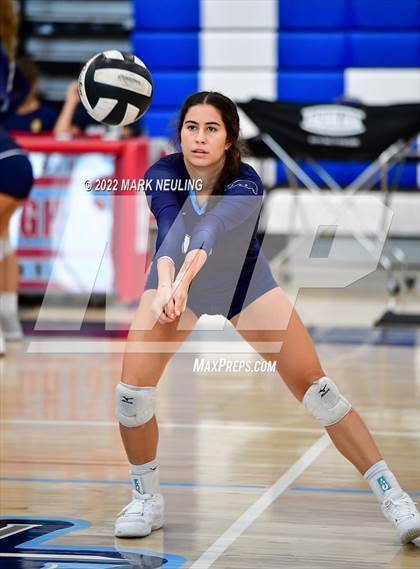 Thumbnail 1 in Branham vs. Hillsdale (Peninsula Classic Tournament) photogallery.
