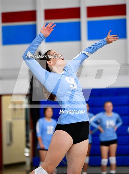 Thumbnail 1 in Branham vs. Hillsdale (Peninsula Classic Tournament) photogallery.