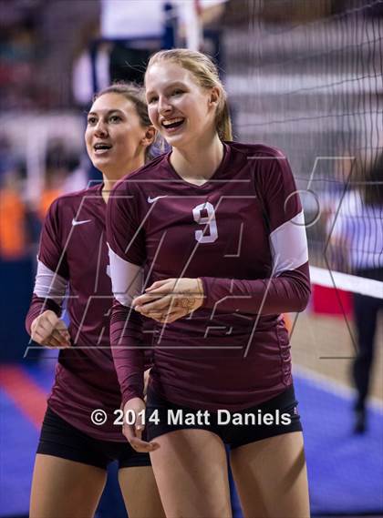 Thumbnail 3 in Ponderosa vs. Cheyenne Mountain (CHSAA 4A Semifinal) photogallery.