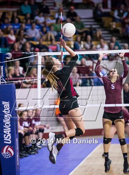 Thumbnail 2 in Ponderosa vs. Cheyenne Mountain (CHSAA 4A Semifinal) photogallery.
