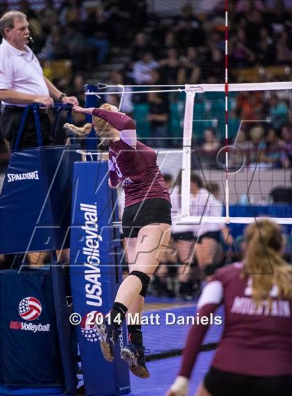 Thumbnail 1 in Ponderosa vs. Cheyenne Mountain (CHSAA 4A Semifinal) photogallery.