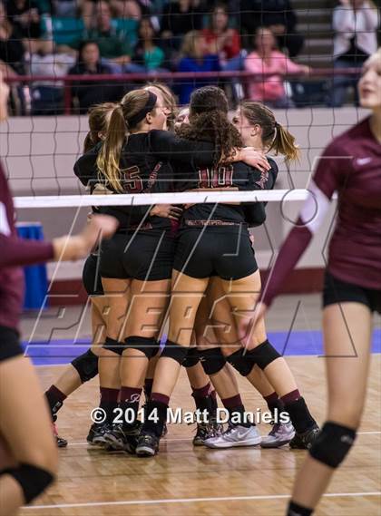 Thumbnail 2 in Ponderosa vs. Cheyenne Mountain (CHSAA 4A Semifinal) photogallery.
