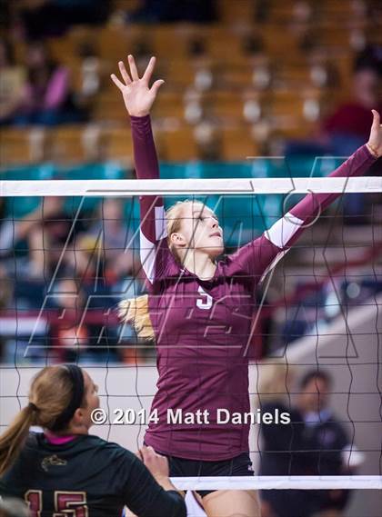 Thumbnail 1 in Ponderosa vs. Cheyenne Mountain (CHSAA 4A Semifinal) photogallery.