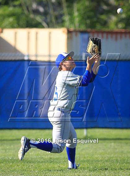 Thumbnail 1 in Charter Oak @ Los Altos photogallery.