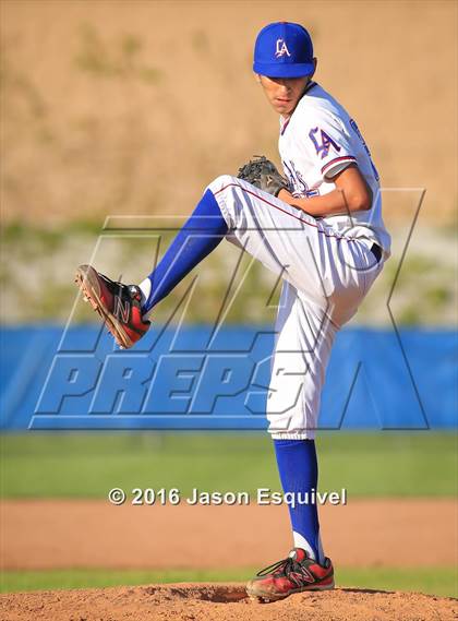 Thumbnail 1 in Charter Oak @ Los Altos photogallery.
