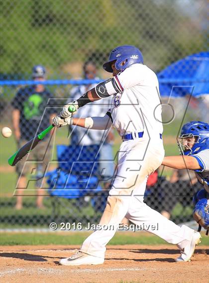 Thumbnail 1 in Charter Oak @ Los Altos photogallery.