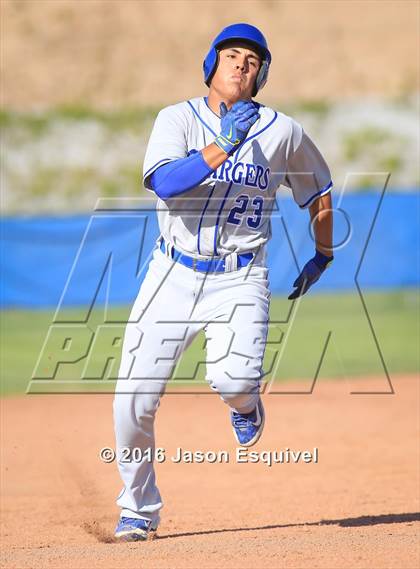 Thumbnail 1 in Charter Oak @ Los Altos photogallery.