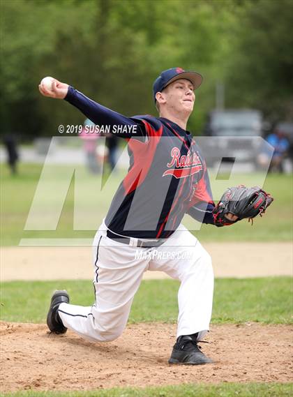 Thumbnail 2 in North Andover vs. Central Catholic photogallery.