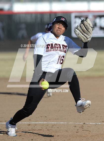 Thumbnail 2 in Etiwanda vs. Norco (Dana Housley Memorial Tournament) photogallery.