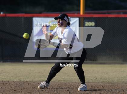 Thumbnail 1 in Etiwanda vs. Norco (Dana Housley Memorial Tournament) photogallery.