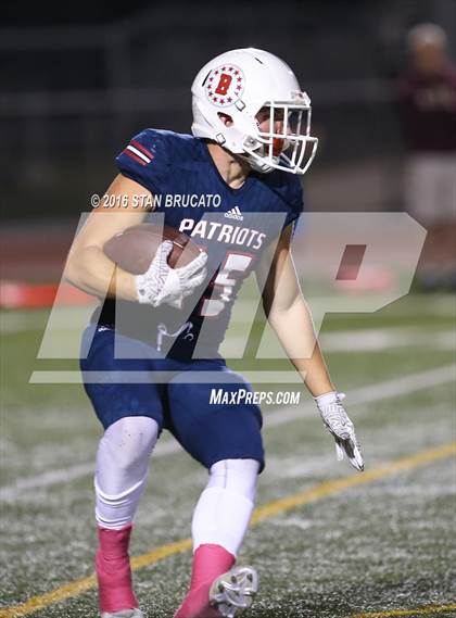 Thumbnail 2 in Beckman vs Corona del Mar photogallery.