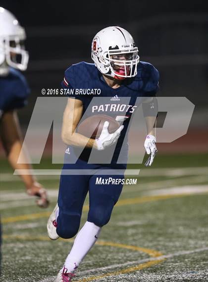 Thumbnail 1 in Beckman vs Corona del Mar photogallery.