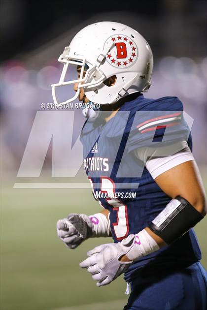 Thumbnail 2 in Beckman vs Corona del Mar photogallery.