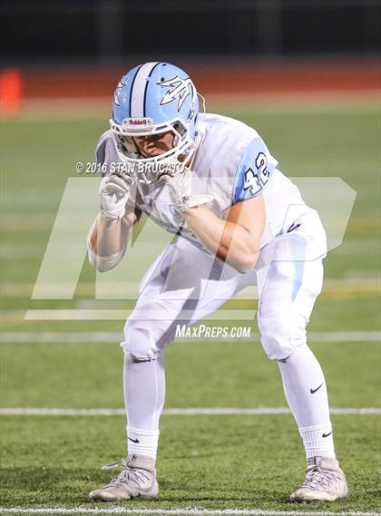 Thumbnail 3 in Beckman vs Corona del Mar photogallery.