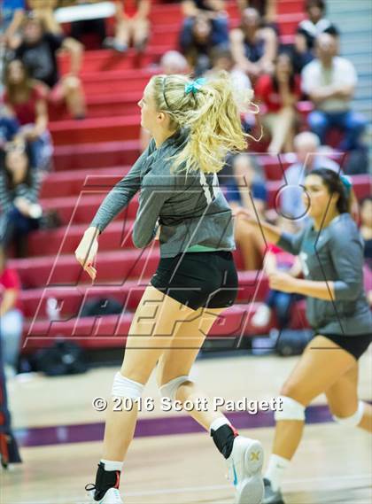 Thumbnail 2 in Santiago @ Great Oak photogallery.