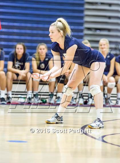 Thumbnail 2 in Santiago @ Great Oak photogallery.