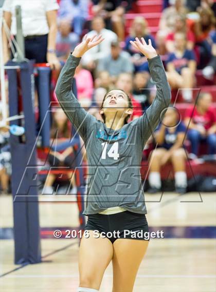 Thumbnail 1 in Santiago @ Great Oak photogallery.