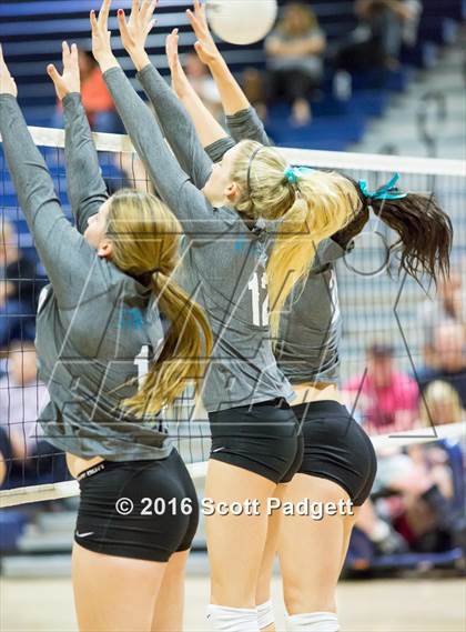 Thumbnail 3 in Santiago @ Great Oak photogallery.