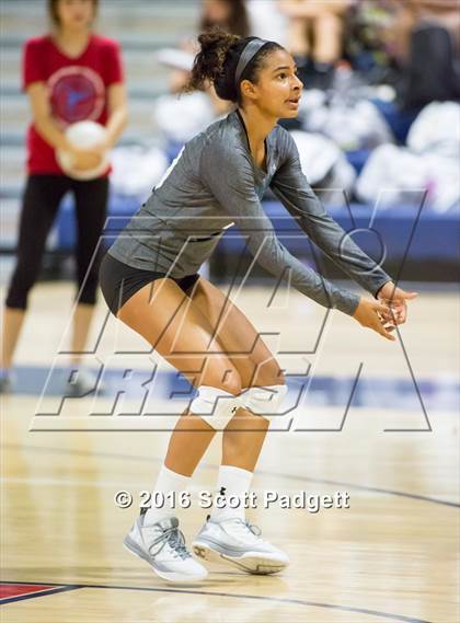 Thumbnail 2 in Santiago @ Great Oak photogallery.
