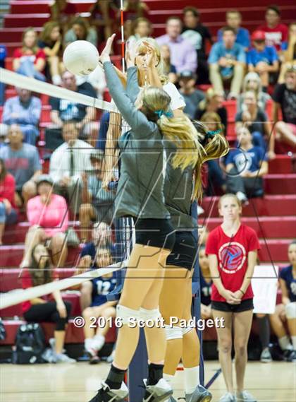 Thumbnail 1 in Santiago @ Great Oak photogallery.
