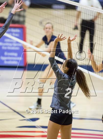 Thumbnail 1 in Santiago @ Great Oak photogallery.