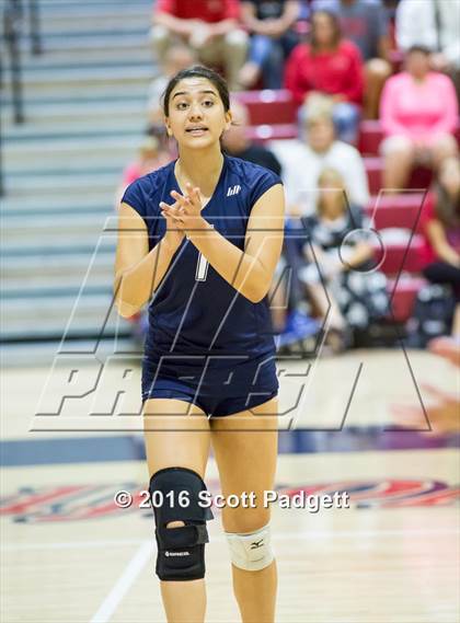 Thumbnail 2 in Santiago @ Great Oak photogallery.
