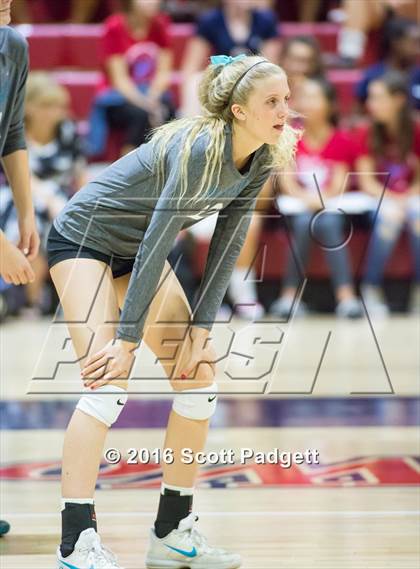 Thumbnail 2 in Santiago @ Great Oak photogallery.
