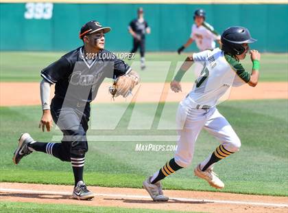 Thumbnail 2 in Cajon vs. Citrus Valley (CIF SS DIV 5 Championship) photogallery.