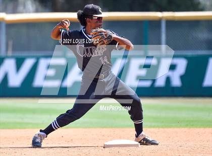 Thumbnail 1 in Cajon vs. Citrus Valley (CIF SS DIV 5 Championship) photogallery.