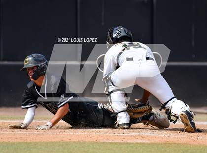 Thumbnail 2 in Cajon vs. Citrus Valley (CIF SS DIV 5 Championship) photogallery.