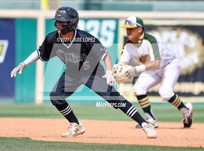 Thumbnail 2 in Cajon vs. Citrus Valley (CIF SS DIV 5 Championship) photogallery.