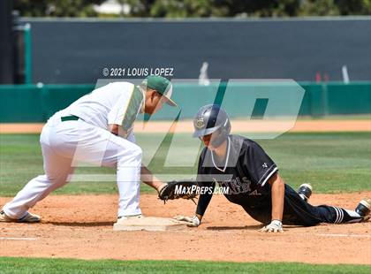 Thumbnail 3 in Cajon vs. Citrus Valley (CIF SS DIV 5 Championship) photogallery.