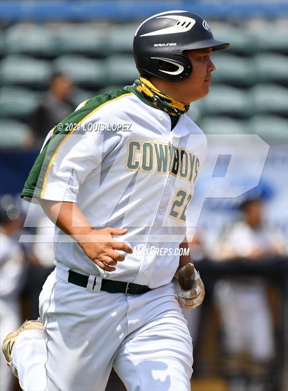 Thumbnail 2 in Cajon vs. Citrus Valley (CIF SS DIV 5 Championship) photogallery.