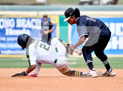 Thumbnail 3 in Cajon vs. Citrus Valley (CIF SS DIV 5 Championship) photogallery.