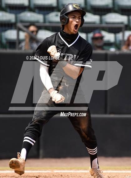 Thumbnail 1 in Cajon vs. Citrus Valley (CIF SS DIV 5 Championship) photogallery.