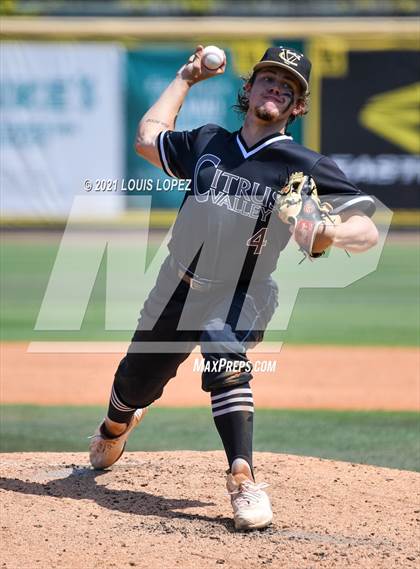 Thumbnail 2 in Cajon vs. Citrus Valley (CIF SS DIV 5 Championship) photogallery.