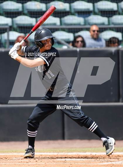 Thumbnail 2 in Cajon vs. Citrus Valley (CIF SS DIV 5 Championship) photogallery.