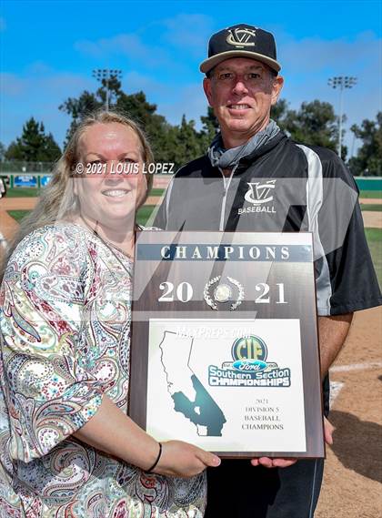 Thumbnail 3 in Cajon vs. Citrus Valley (CIF SS DIV 5 Championship) photogallery.