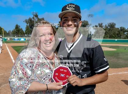 Thumbnail 2 in Cajon vs. Citrus Valley (CIF SS DIV 5 Championship) photogallery.