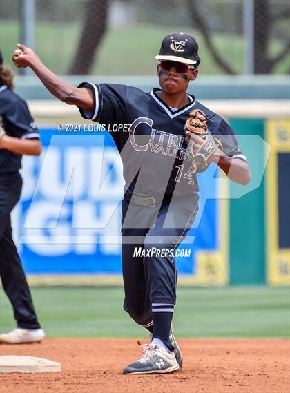 Thumbnail 1 in Cajon vs. Citrus Valley (CIF SS DIV 5 Championship) photogallery.