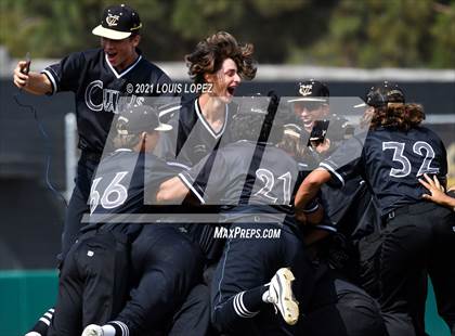 Thumbnail 3 in Cajon vs. Citrus Valley (CIF SS DIV 5 Championship) photogallery.