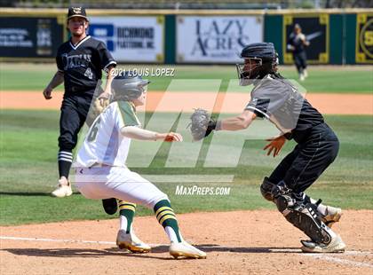 Thumbnail 2 in Cajon vs. Citrus Valley (CIF SS DIV 5 Championship) photogallery.