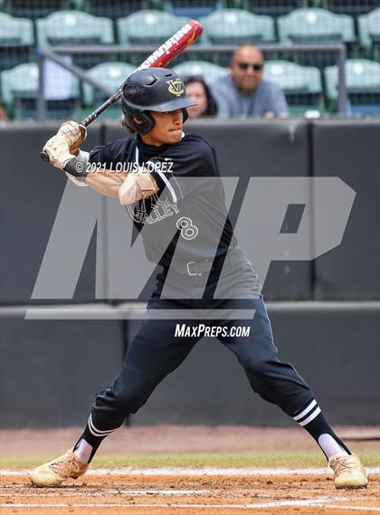 Thumbnail 3 in Cajon vs. Citrus Valley (CIF SS DIV 5 Championship) photogallery.