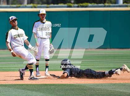 Thumbnail 3 in Cajon vs. Citrus Valley (CIF SS DIV 5 Championship) photogallery.