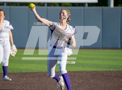 Thumbnail 1 in Mount Vernon @ Hughes Springs (UIL 3A Region II Final Game 1) photogallery.