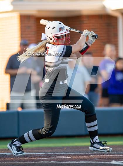 Thumbnail 1 in Mount Vernon @ Hughes Springs (UIL 3A Region II Final Game 1) photogallery.