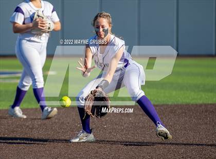 Thumbnail 2 in Mount Vernon @ Hughes Springs (UIL 3A Region II Final Game 1) photogallery.