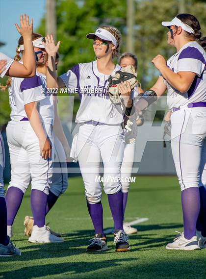 Thumbnail 1 in Mount Vernon @ Hughes Springs (UIL 3A Region II Final Game 1) photogallery.