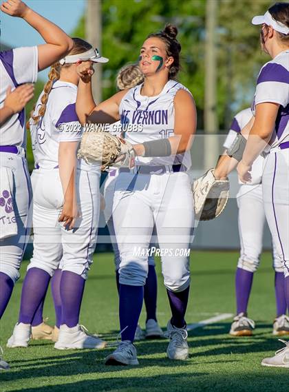 Thumbnail 3 in Mount Vernon @ Hughes Springs (UIL 3A Region II Final Game 1) photogallery.