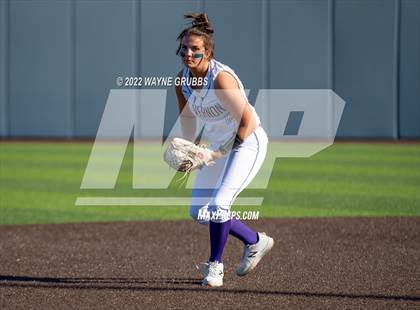 Thumbnail 3 in Mount Vernon @ Hughes Springs (UIL 3A Region II Final Game 1) photogallery.
